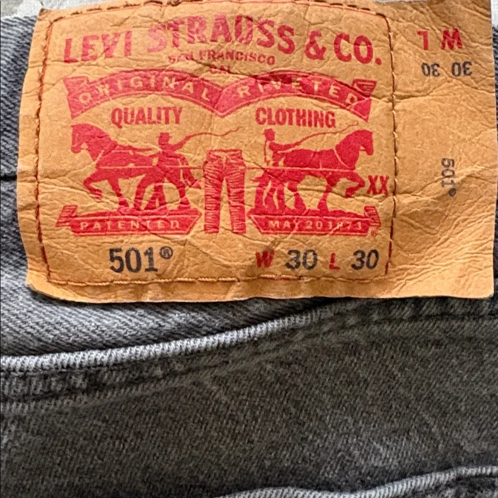 Men’s Levi’s 501 Jeans Size 30x30 Gray - Picture 6 of 8